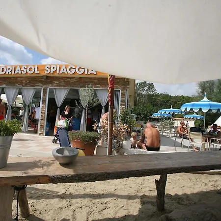 Buratti Ξενοδοχείο Τσέρβια