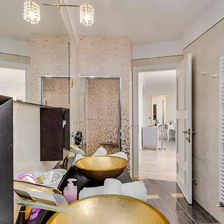 Buratti Hotel