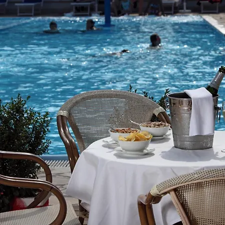 Buratti Hotel